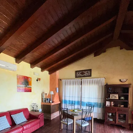 Roberta With Big Private Pool Tergu