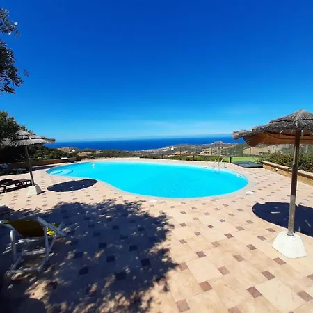 Roberta With Big Private Pool * Tergu