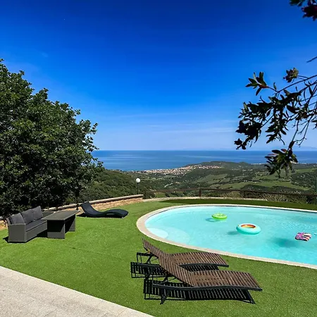 Roberta With Big Private Pool Tergu