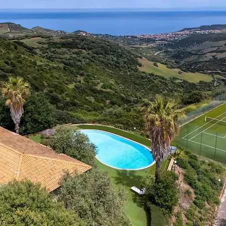 Roberta With Big Private Pool *