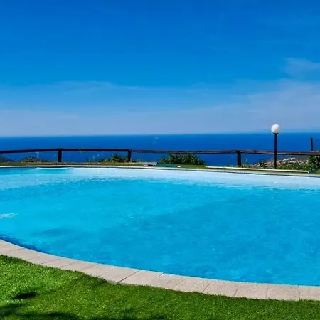 Roberta With Big Private Pool
