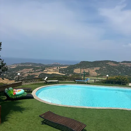 Roberta With Big Private Pool *