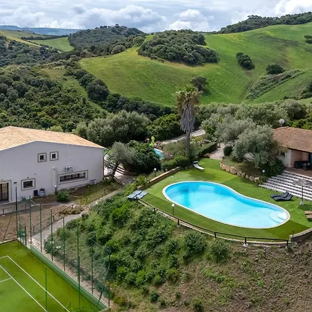 Roberta With Big Private Pool Tergu